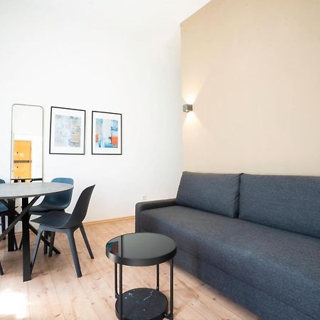 Modern 1-Bedroom Apartment Next To Praterstern Βιέννη Εξωτερικό φωτογραφία