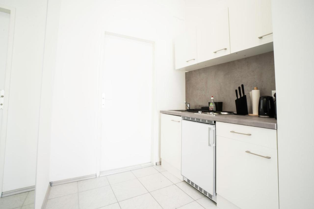 Modern 1-Bedroom Apartment Next To Praterstern Βιέννη Εξωτερικό φωτογραφία